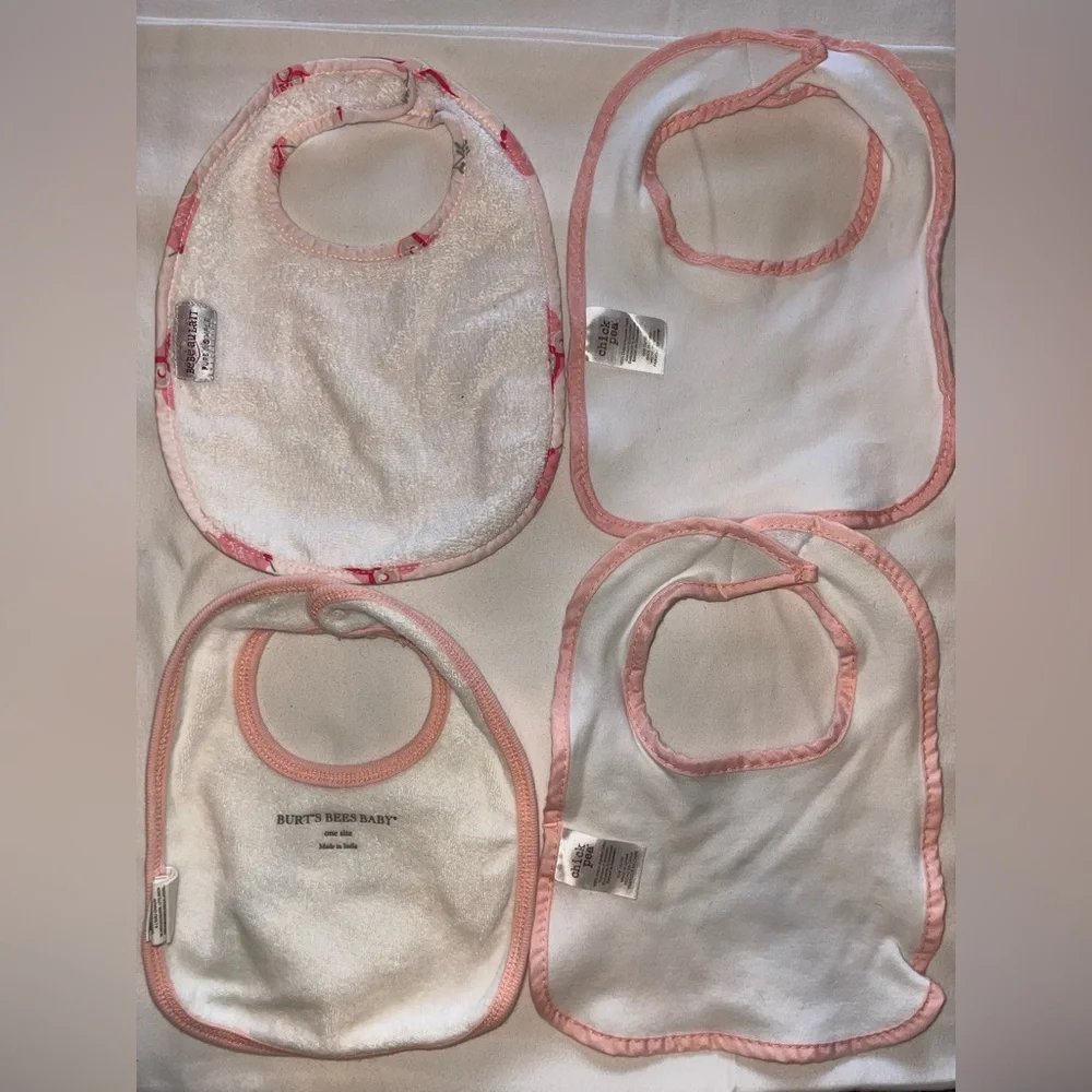 4 Bibs ~ Pink and White (Burt’s, Chick pea, Bebeaulait)